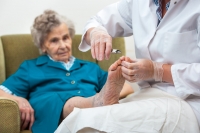 Seniors May Need Extra Time for Foot Care